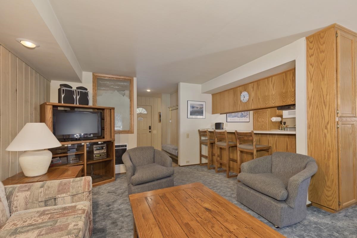 244 Lakeview Boulevard Unit: 149