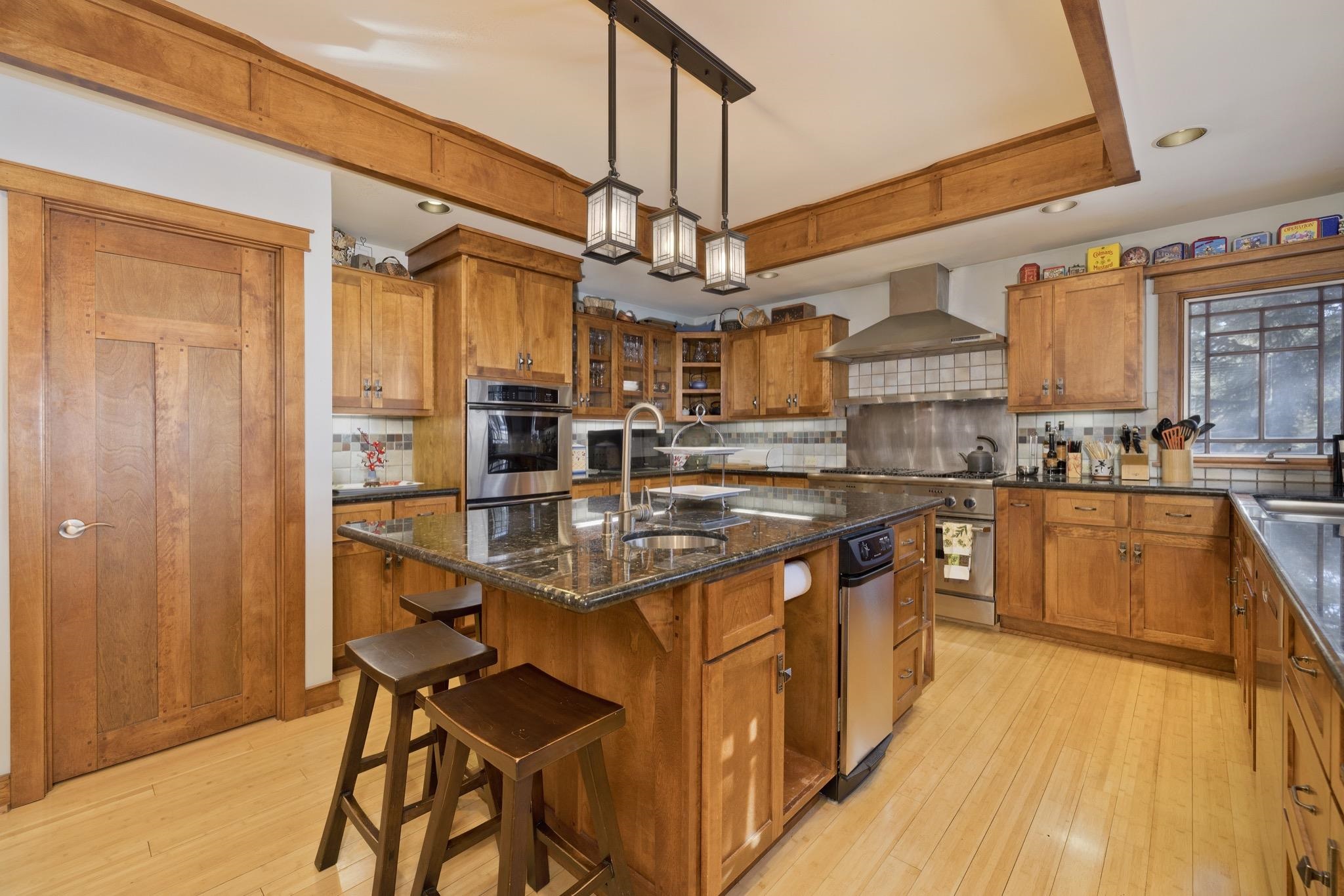 56 Wagon Road Unit: 56