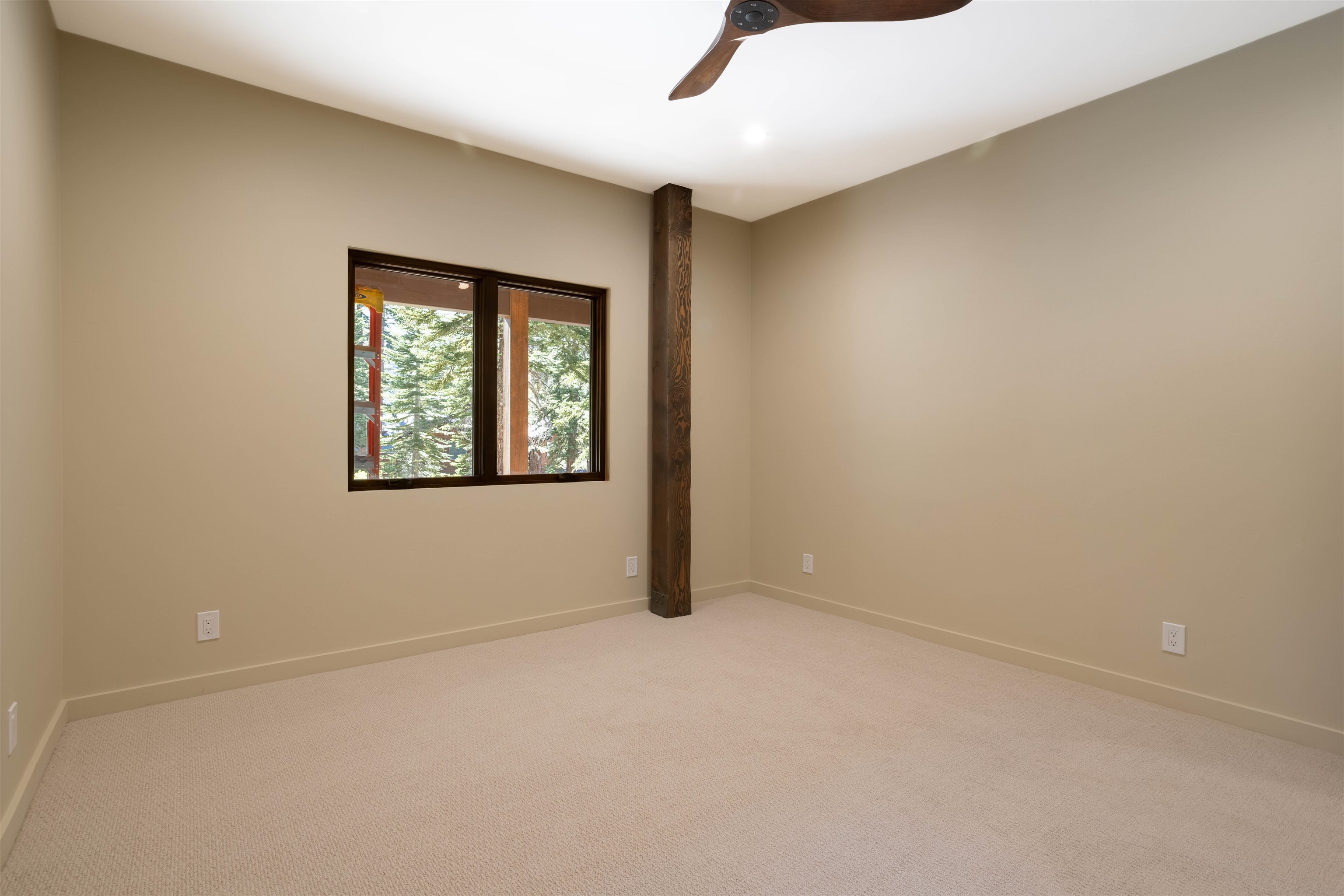 180 La Verne