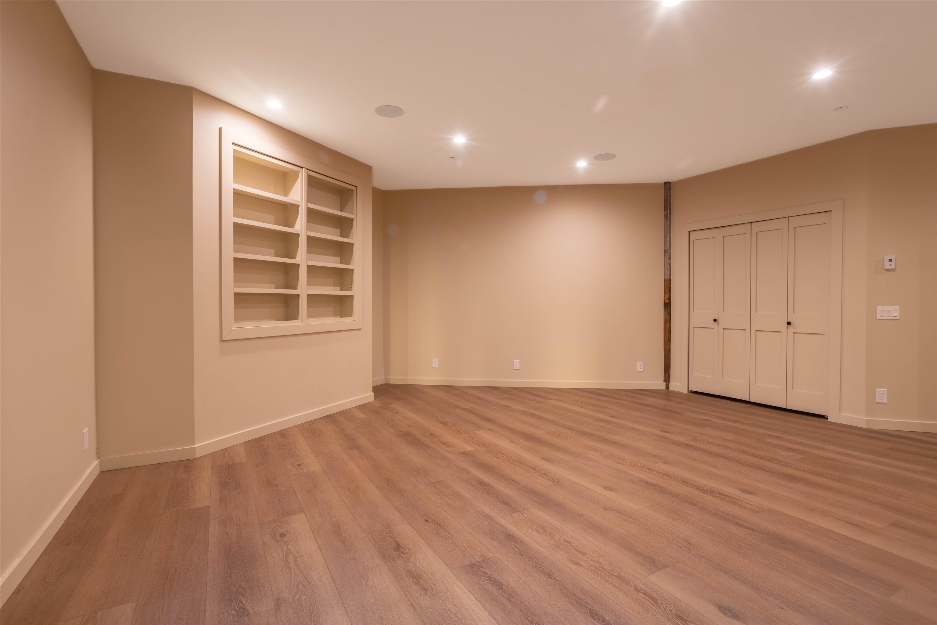 180 La Verne