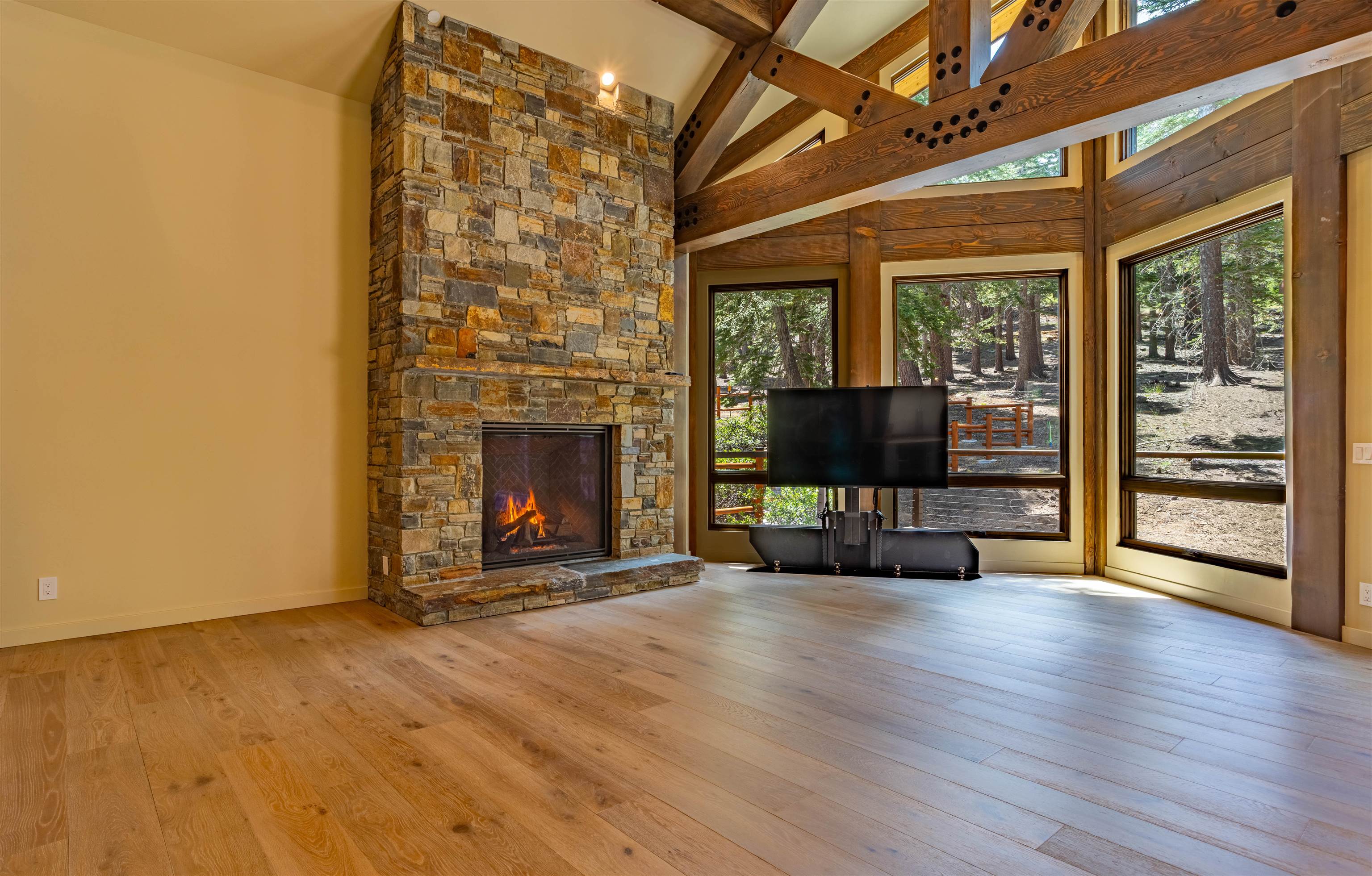 180 La Verne