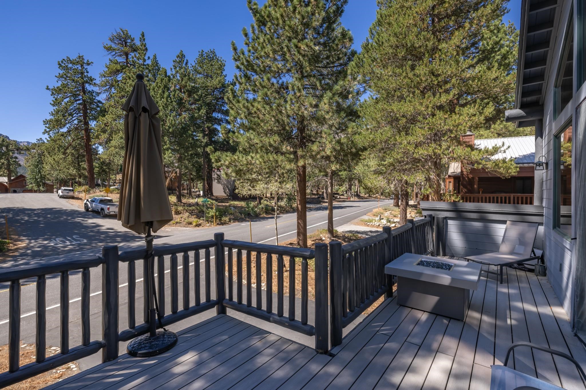 1284 Majestic Pines