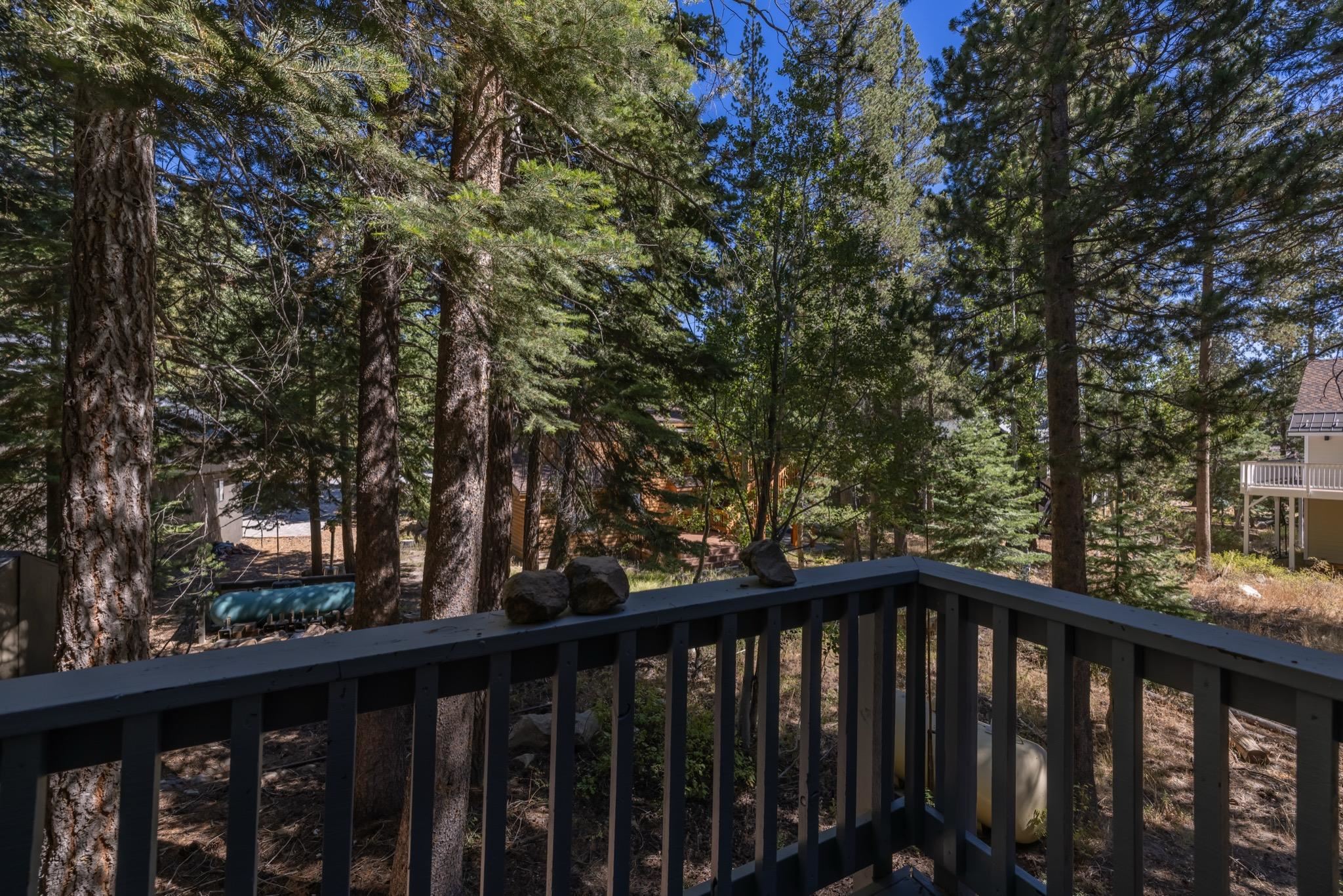 1284 Majestic Pines