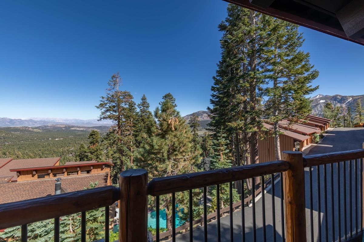 670 John Muir Unit: 26