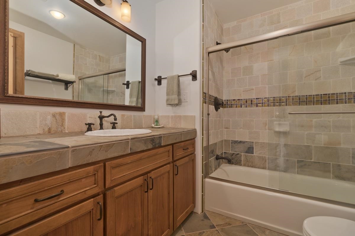 670 John Muir Unit: 26