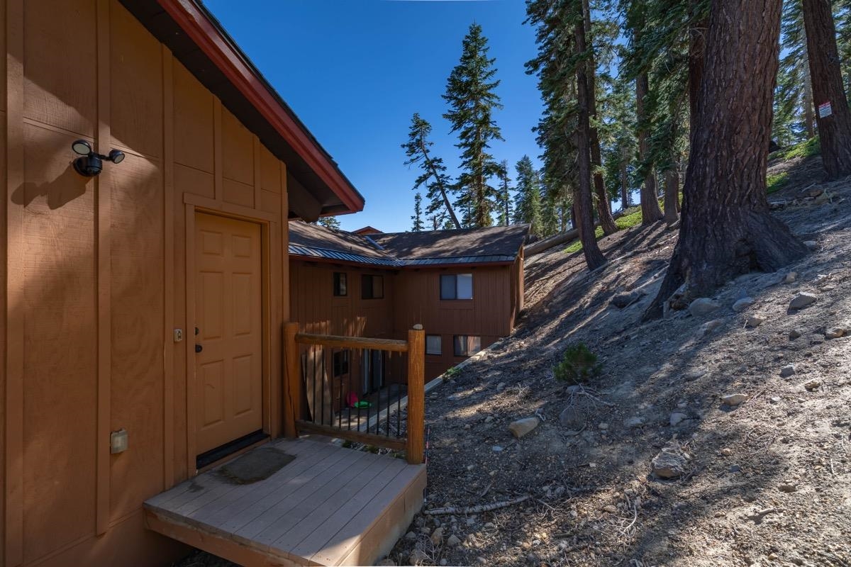 670 John Muir Unit: 26