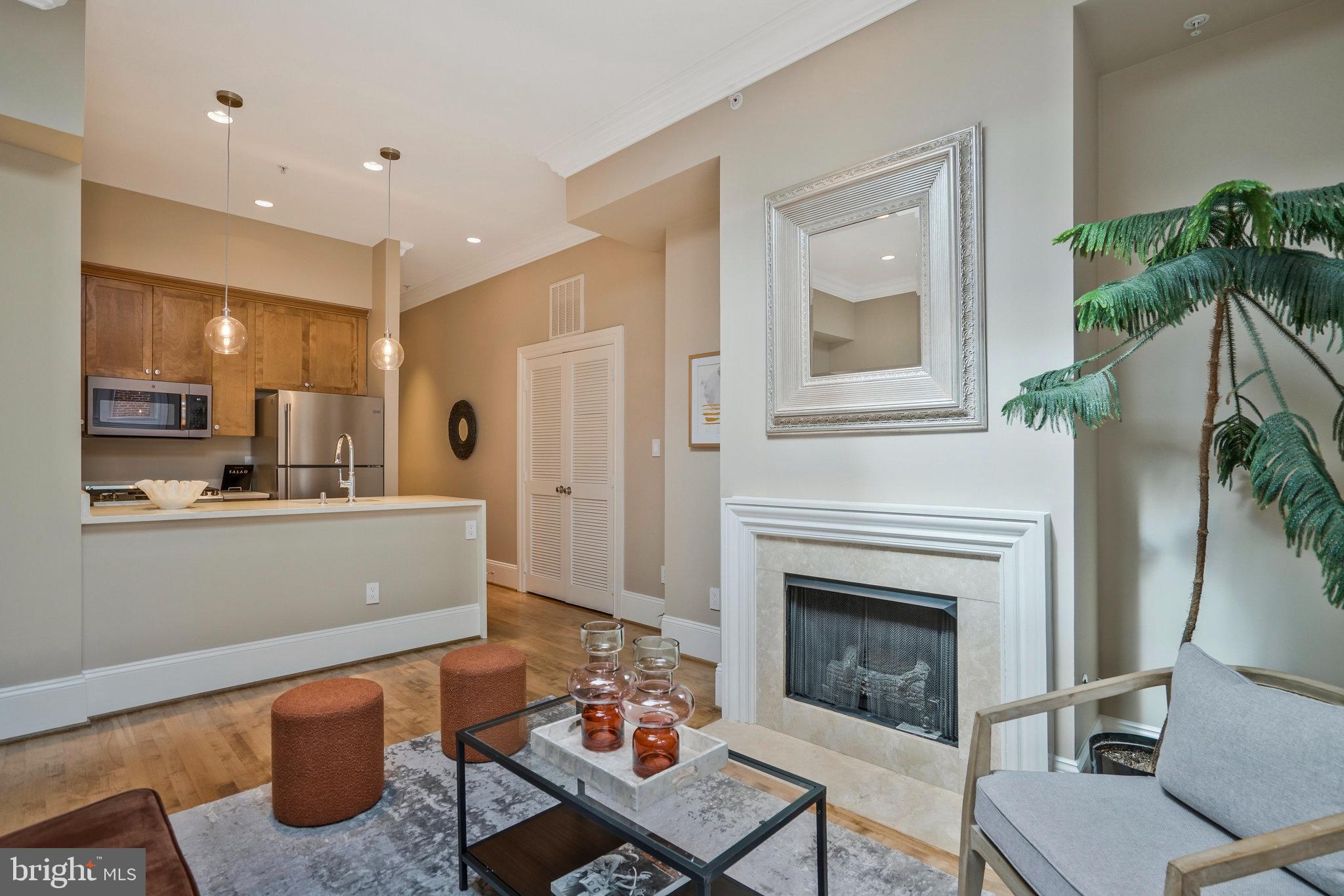 1520 O STREET NW Unit: 305