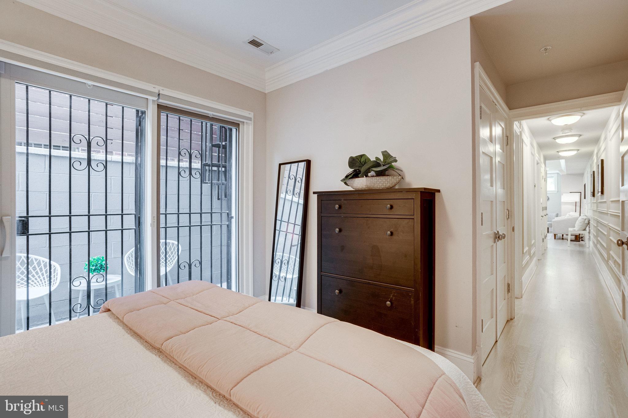 1817 Riggs PLACE NW Unit: 1