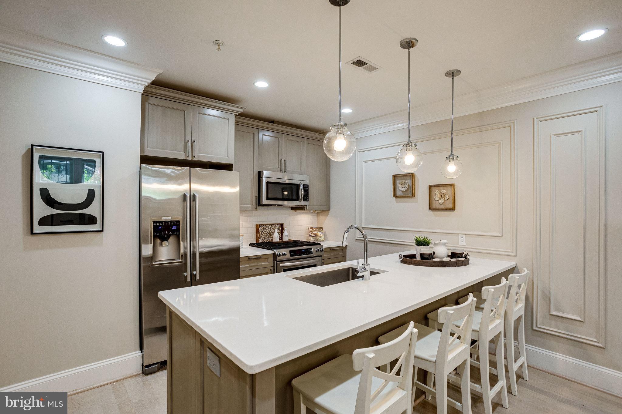 1817 Riggs PLACE NW Unit: 1