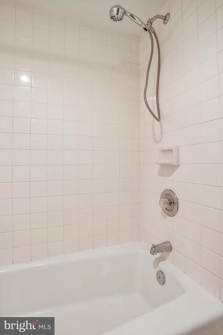 1840 California St NW #8