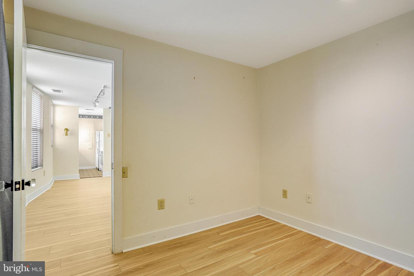 1840 California St NW #8