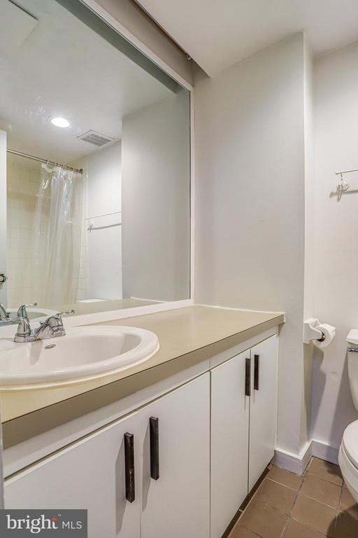 1840 California St NW #8