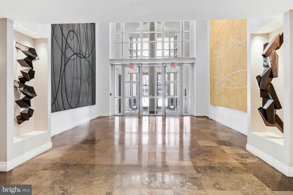 1300 13TH STREET NW Unit: 905