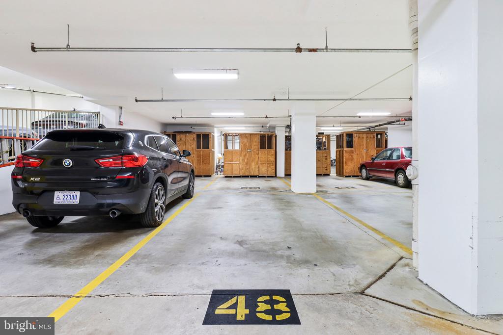 1300 13TH STREET NW Unit: 905