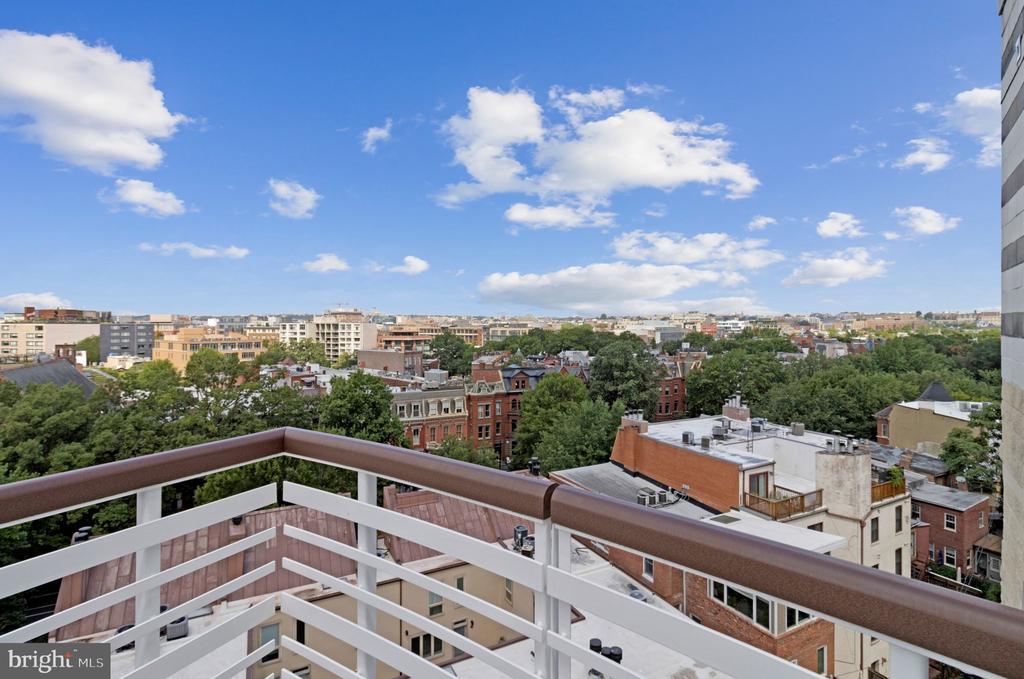 1300 13TH STREET NW Unit: 905