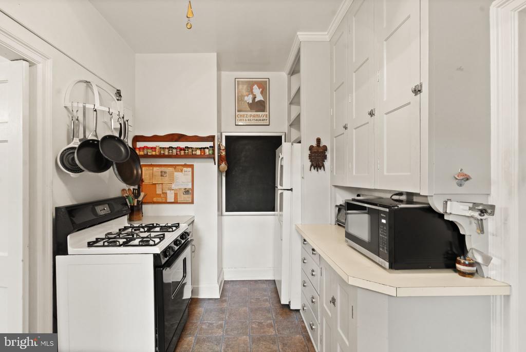 3000 TILDEN STREET NW Unit: 303-I