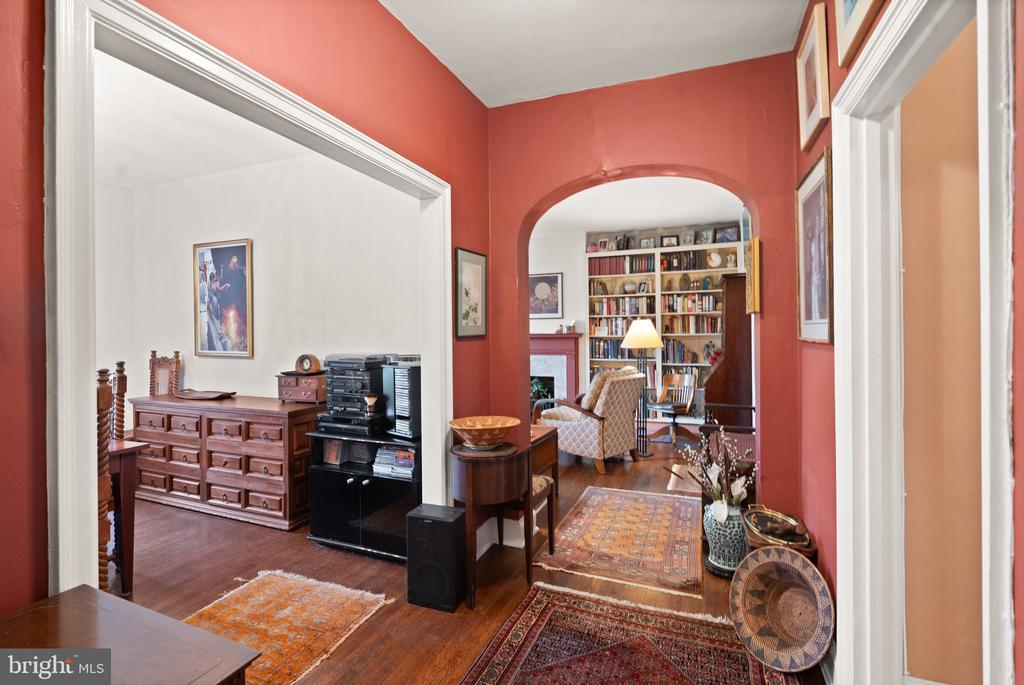 3000 TILDEN STREET NW Unit: 303-I