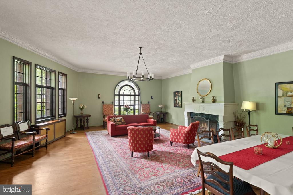 3000 TILDEN STREET NW Unit: 303-I