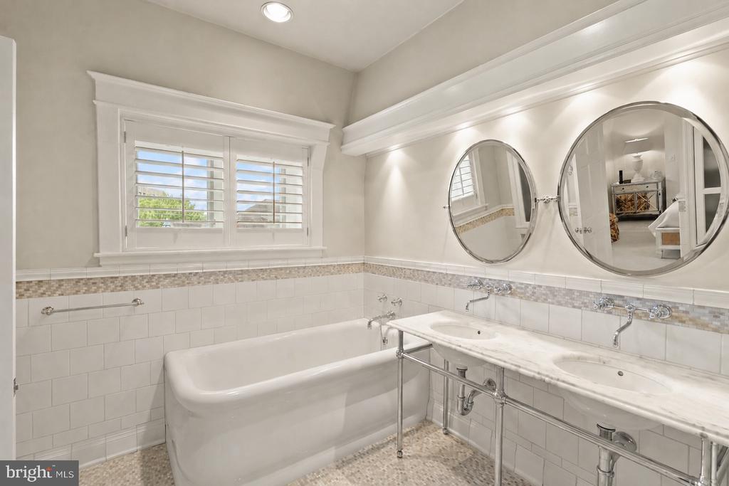 1707 S STREET NW Unit: B
