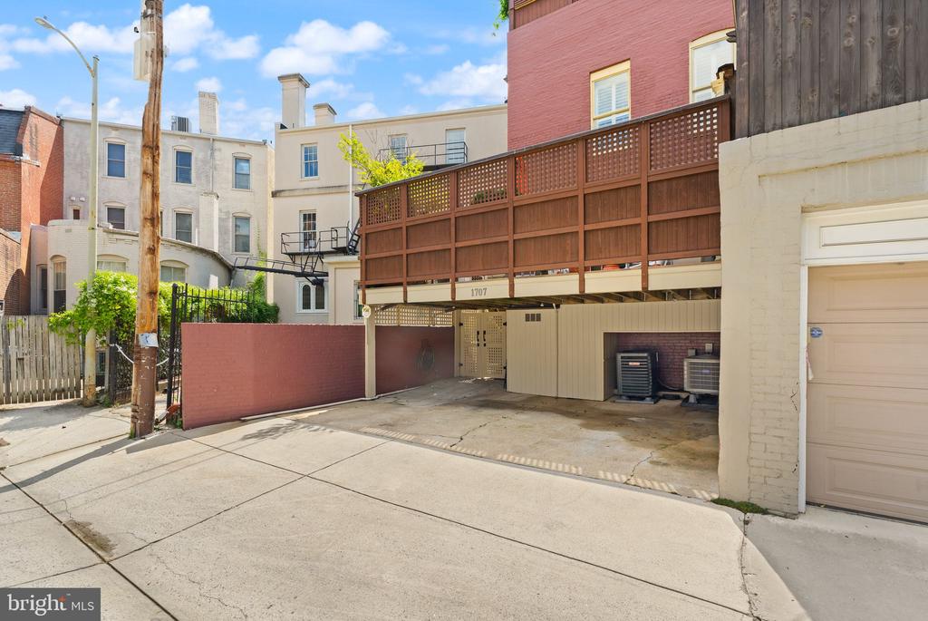 1707 S STREET NW Unit: B