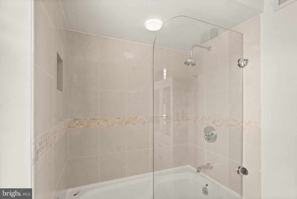 1707 S STREET NW Unit: B