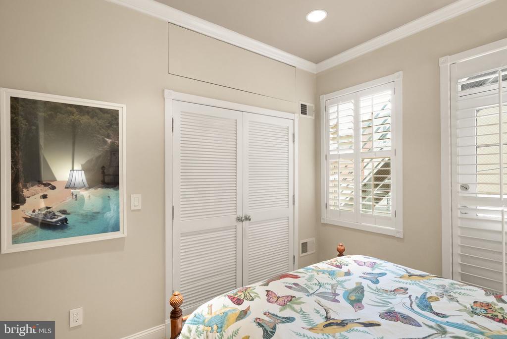 1707 S STREET NW Unit: B