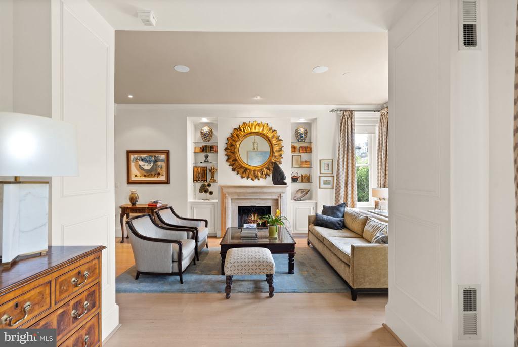 1707 S STREET NW Unit: B