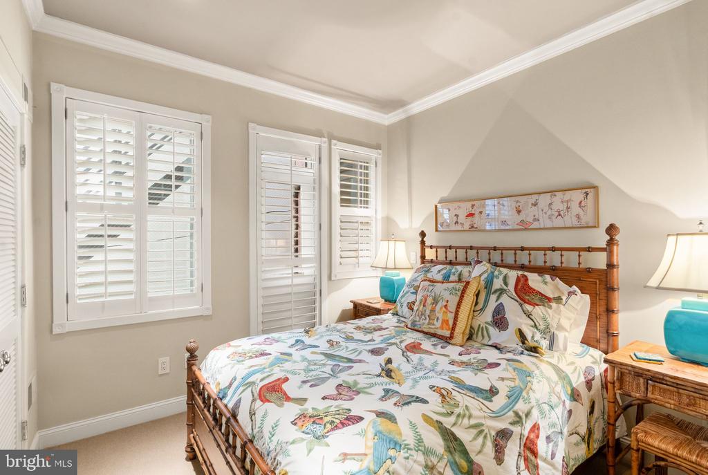 1707 S STREET NW Unit: B