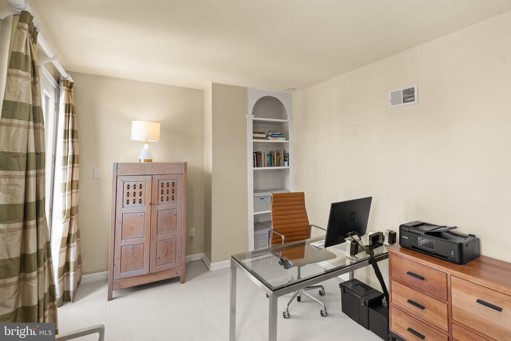 1707 S STREET NW Unit: B