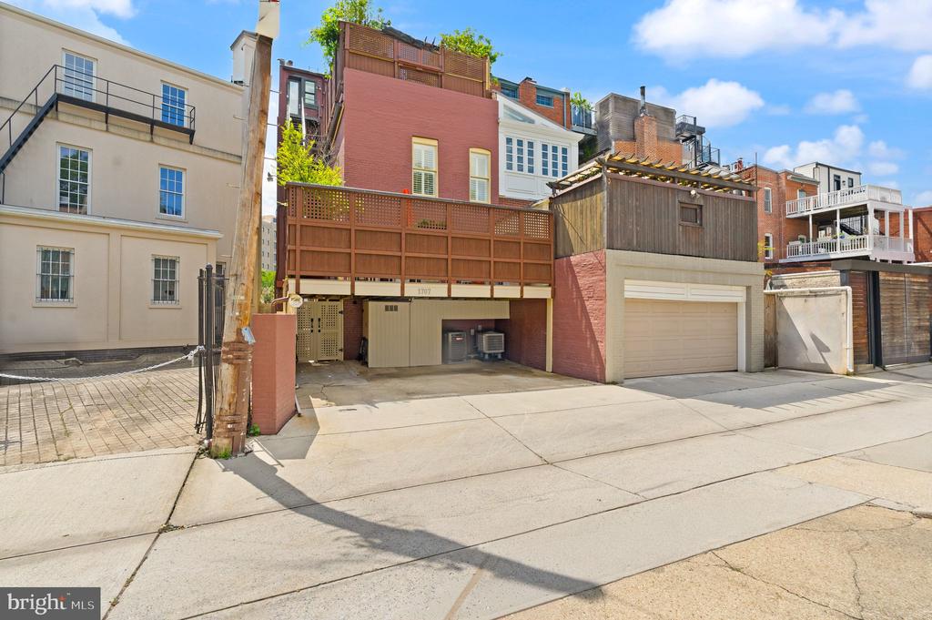 1707 S STREET NW Unit: B