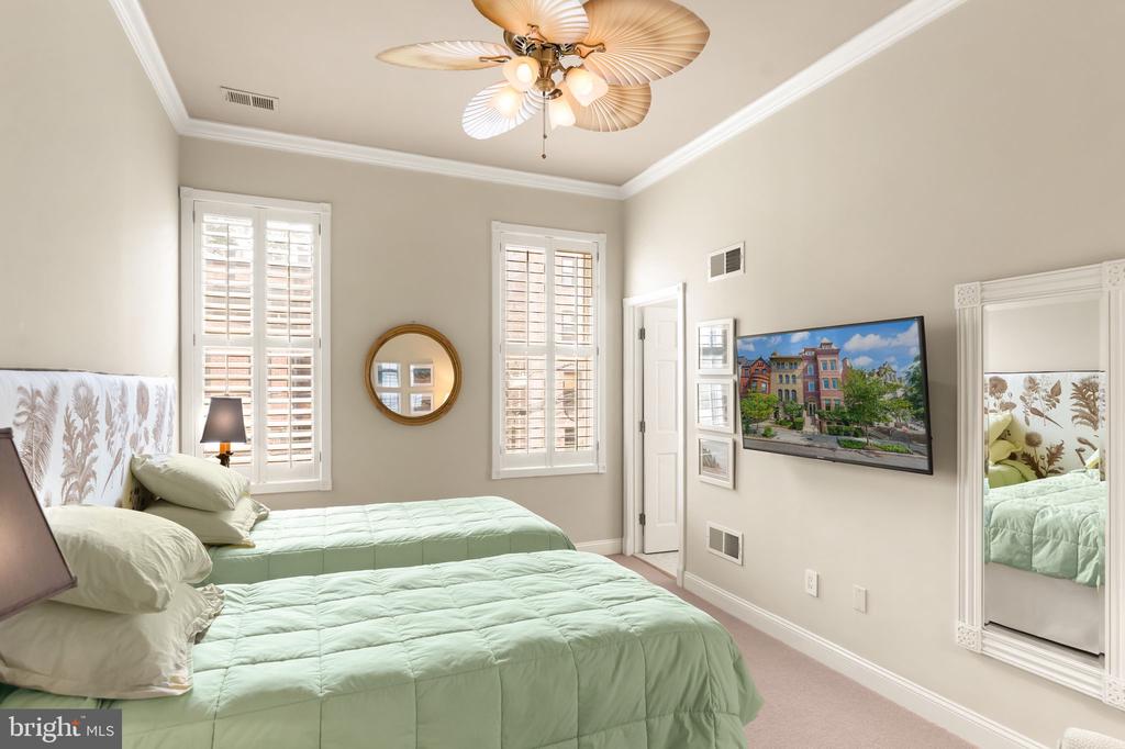 1707 S STREET NW Unit: B