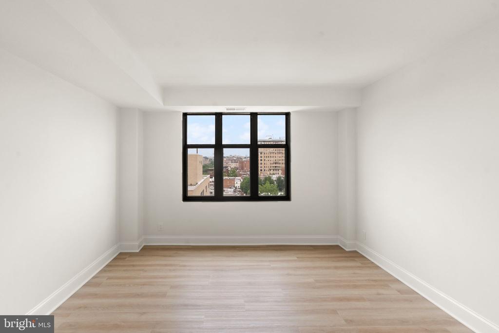 1401 17TH STREET NW Unit: 1004