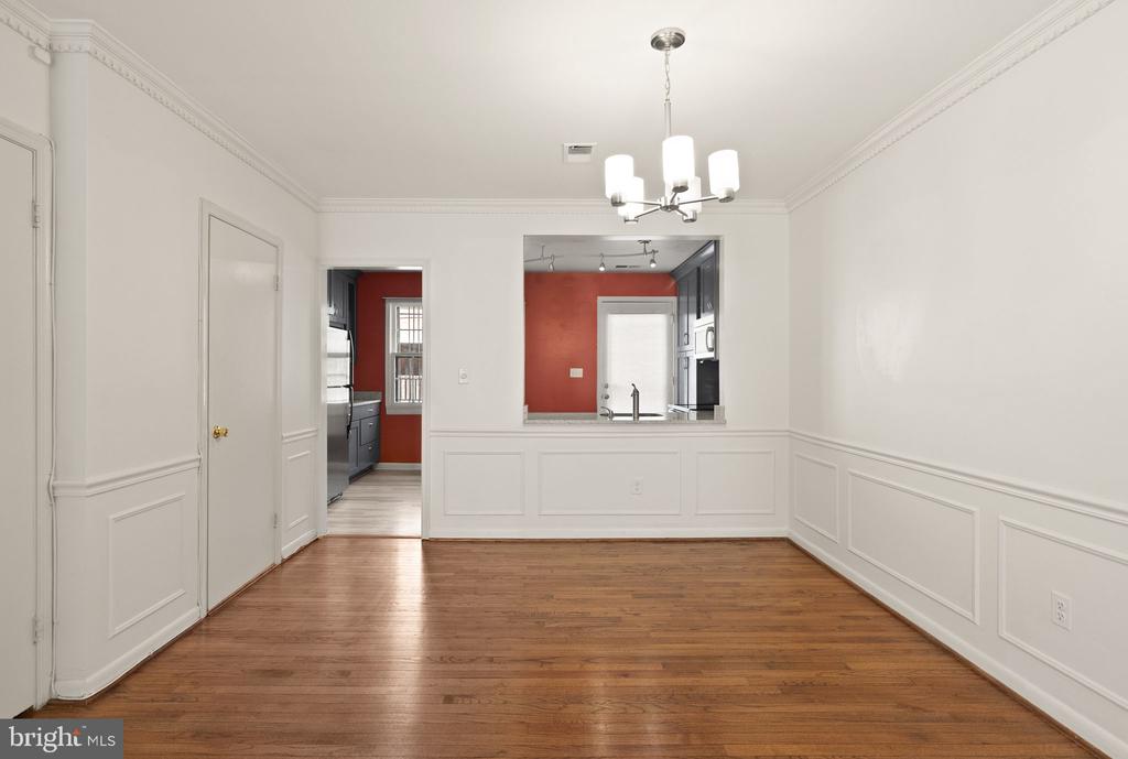 1912 17TH STREET NW