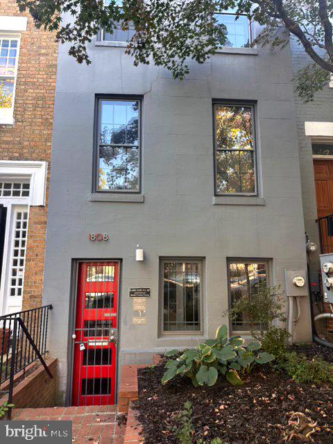 1808 T STREET NW
