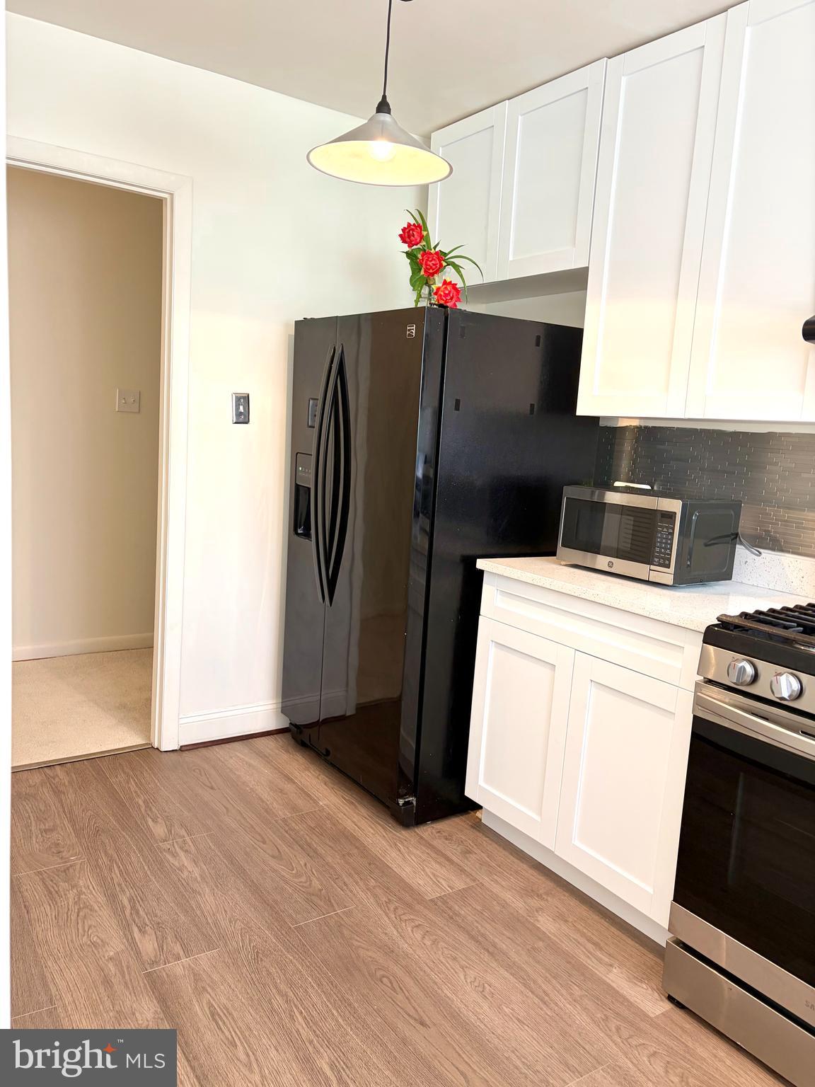 10650 WEYMOUTH STREET 201