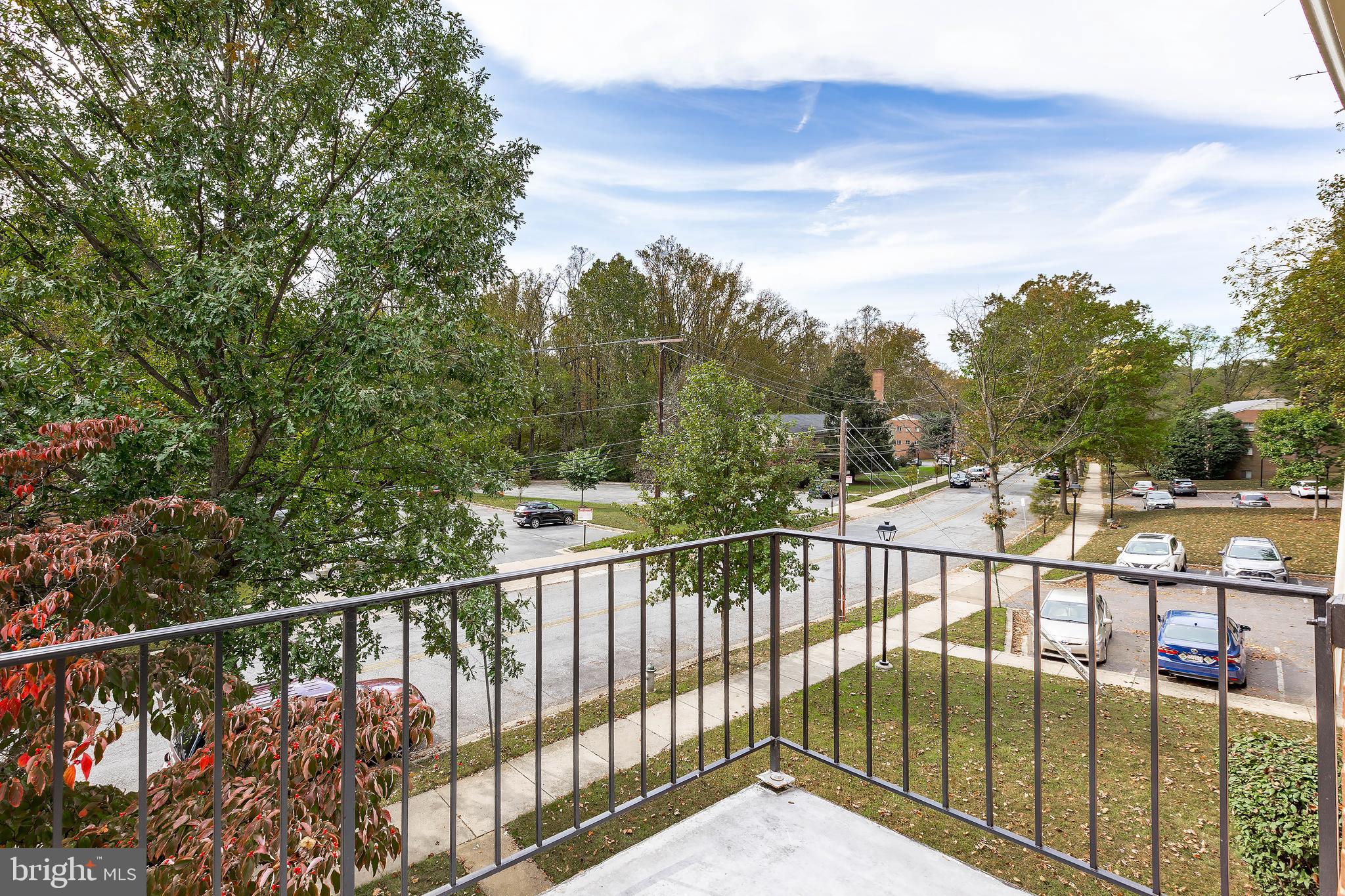 10650 WEYMOUTH STREET 201