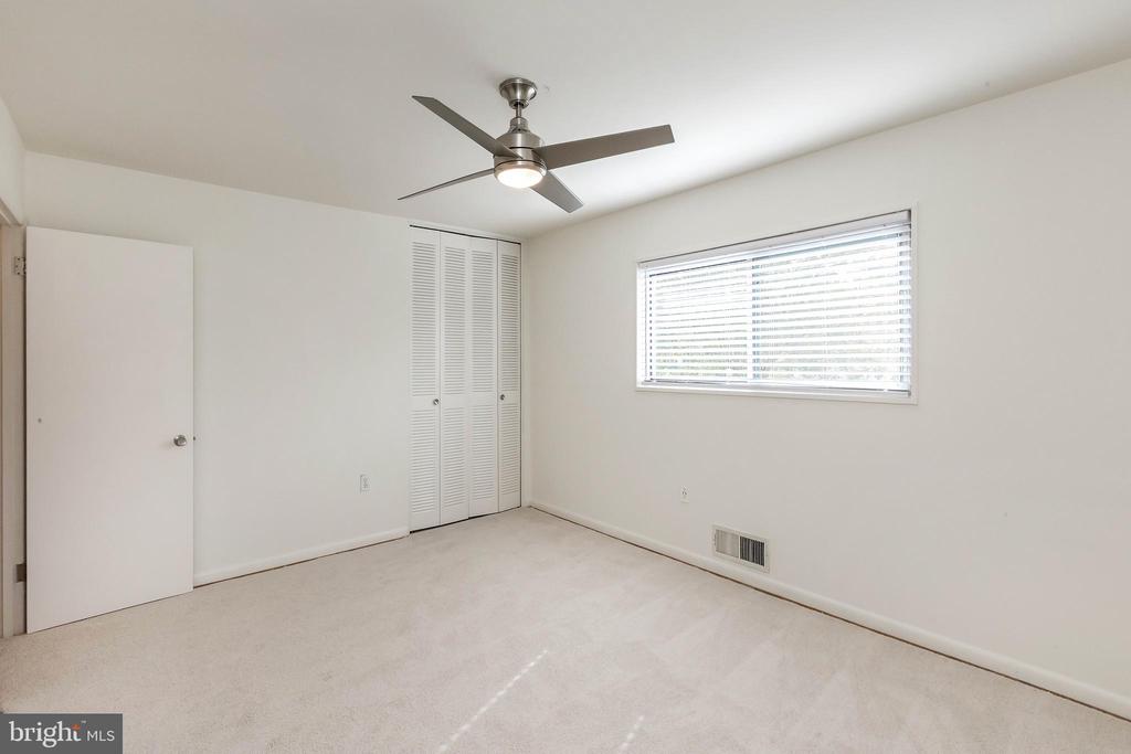 10650 WEYMOUTH STREET 201