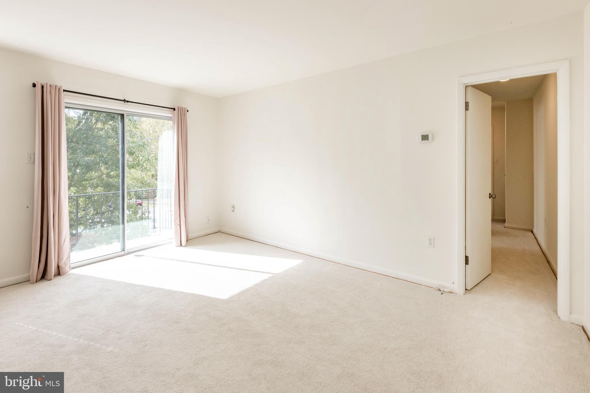 10650 WEYMOUTH STREET 201