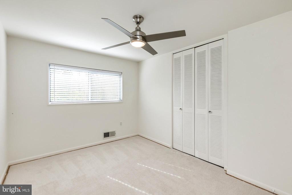 10650 WEYMOUTH STREET 201