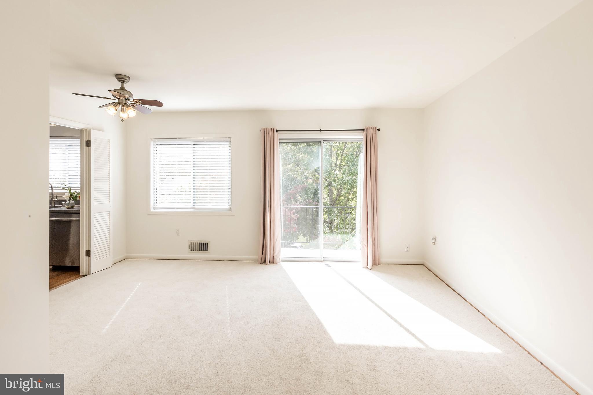 10650 WEYMOUTH STREET 201