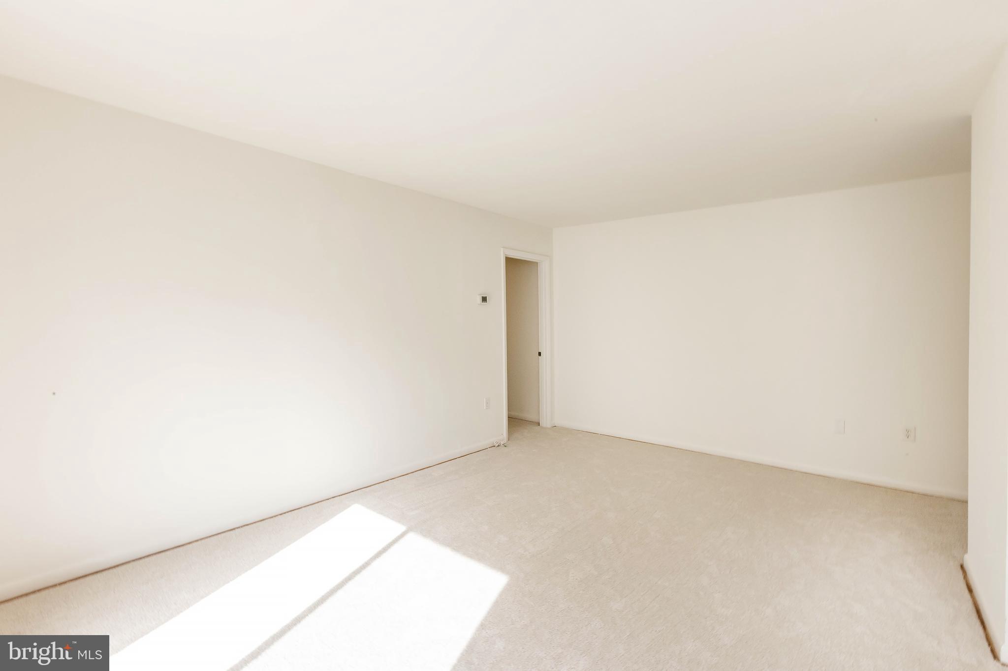 10650 WEYMOUTH STREET 201