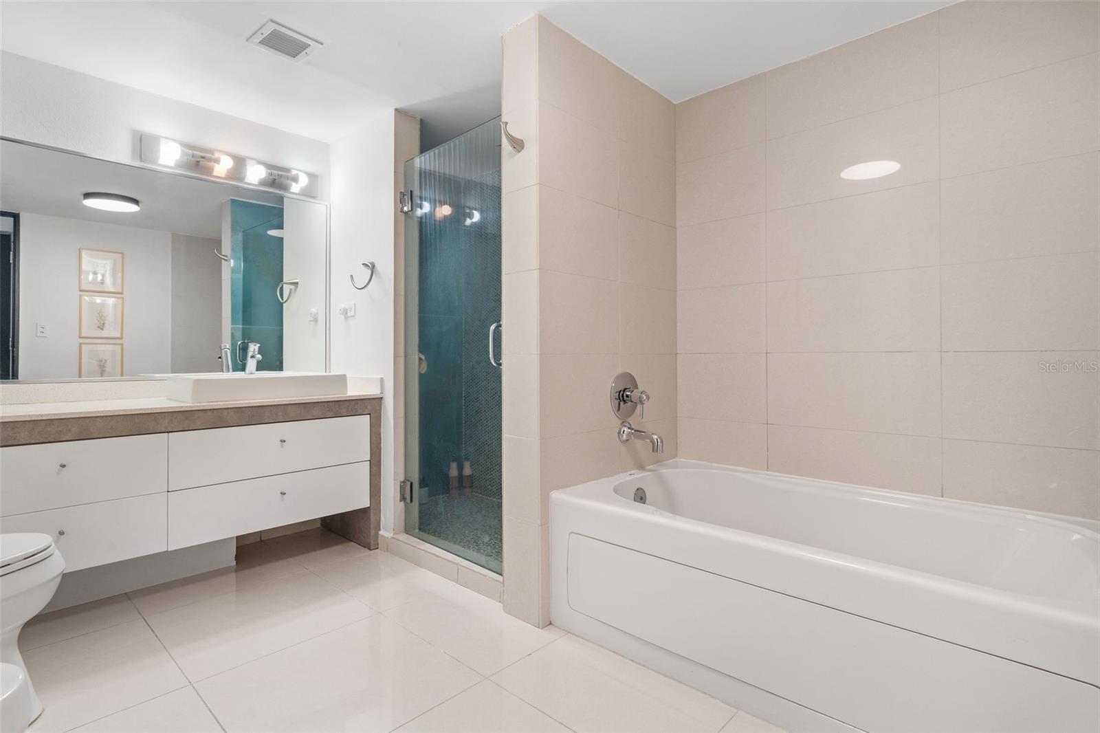 48 LUIS MUNOZ RIVERA AVE #1503