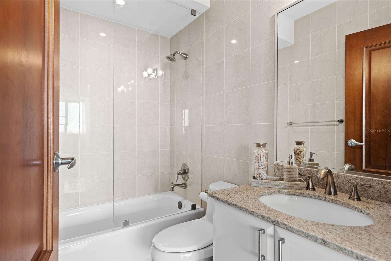 1315 ASHFORD AVE. ACQUAMARINA CONDOMINIUM #1205