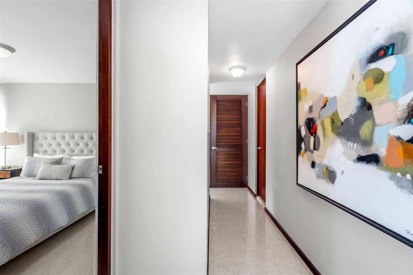 77 CALLE KINGS COURT #303
