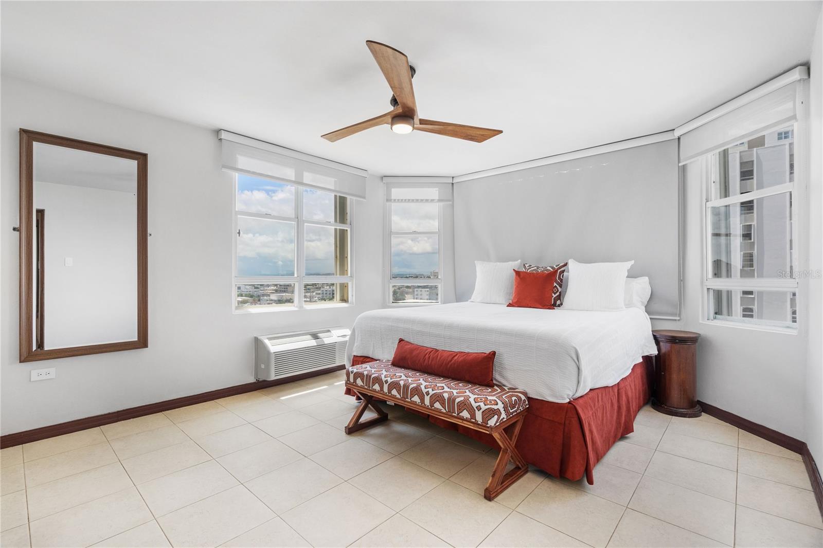 6 CARRION COURT ST #801