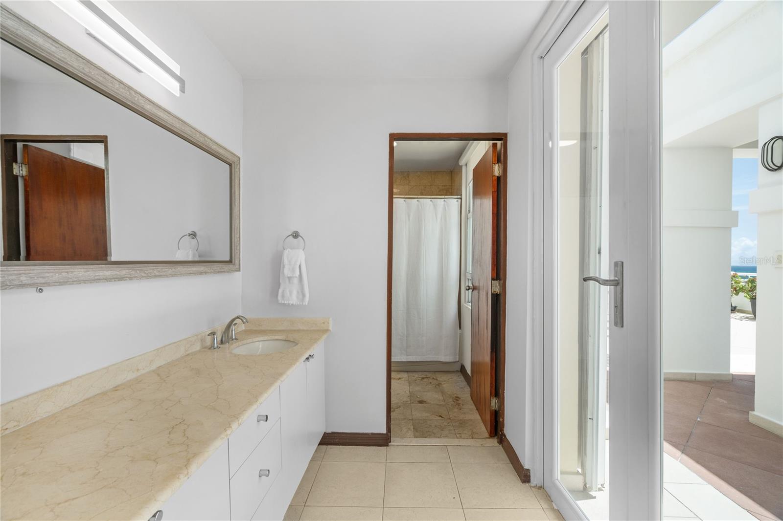 6 CARRION COURT ST #801