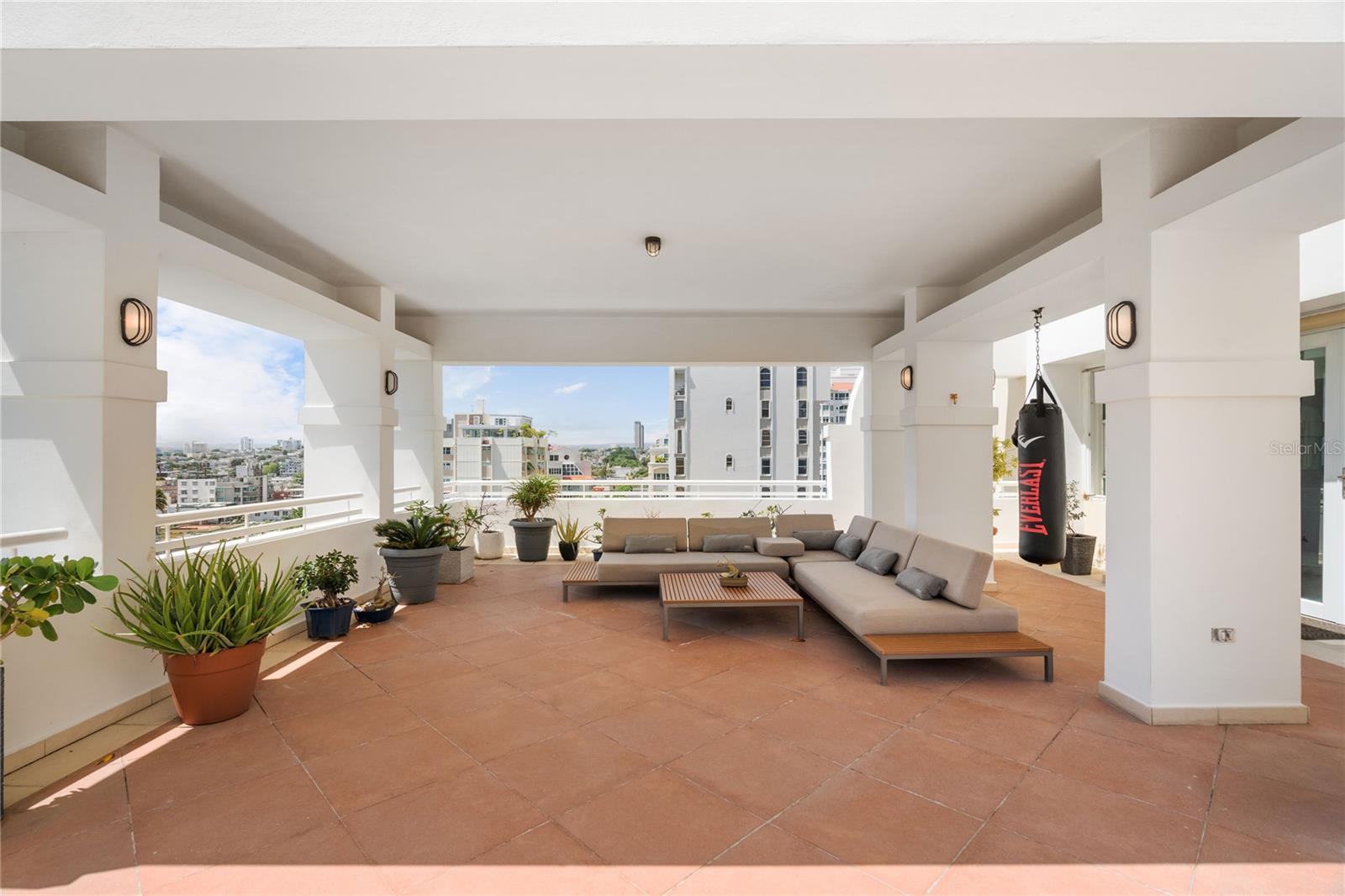 6 CARRION COURT ST #801