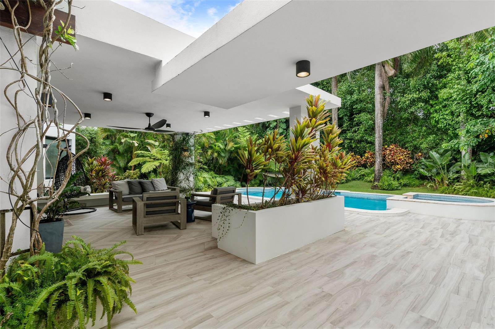 52 DORADO BEACH EAST
