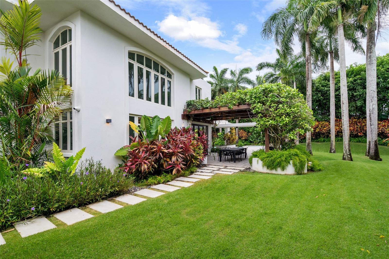52 DORADO BEACH EAST