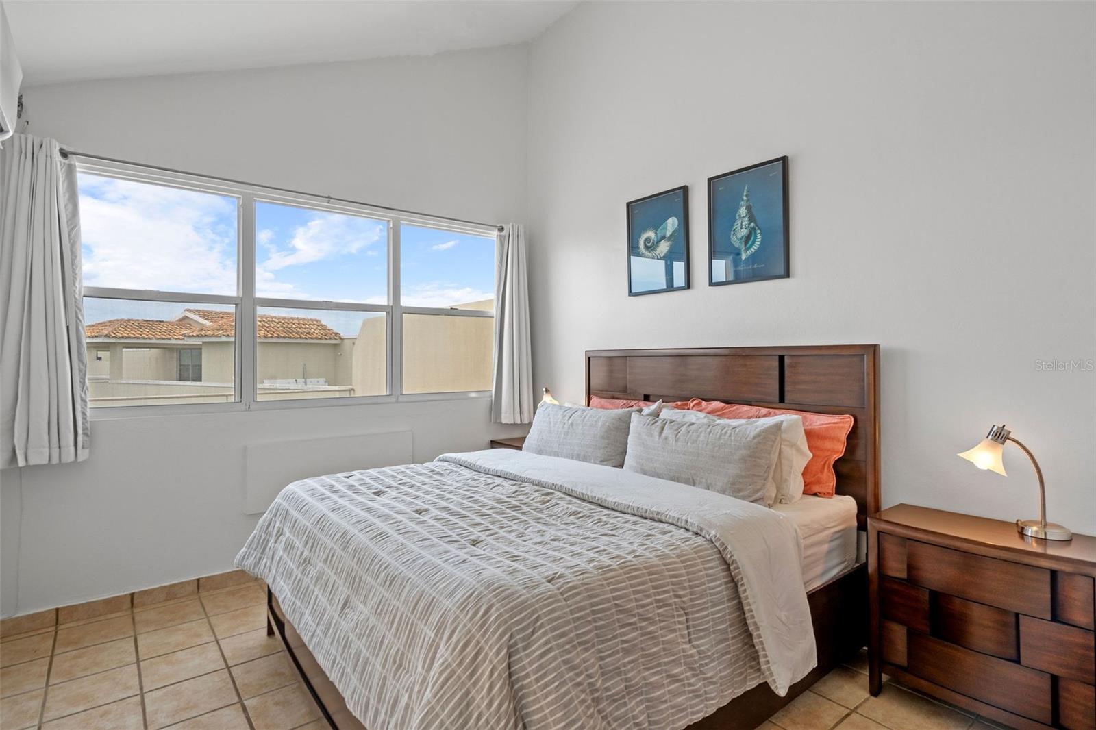 400 HAUDIMAR BEACH APARTMENTS #F-307
